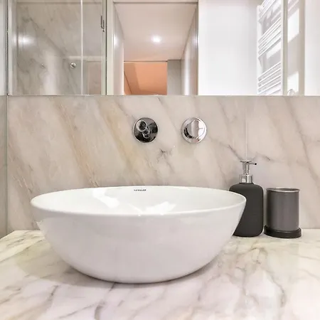 Апартаменты Liiiving In - Santa Catarina Boutique